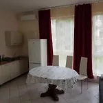 Crystal Es Susanne Panzio Bed & Breakfast 4*
