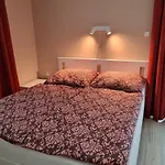 Bed and Breakfast Crystal Es Susanne Panzio 4*