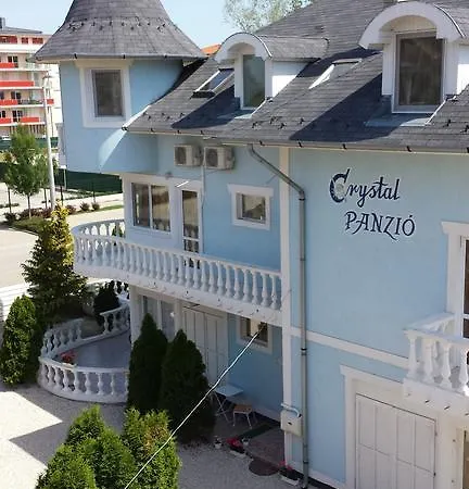 Crystal Es Susanne Panzio シオーフォク