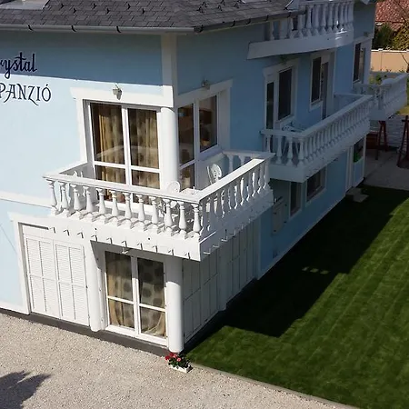 Crystal Es Susanne Panzio Oda ve Kahvaltı 4*