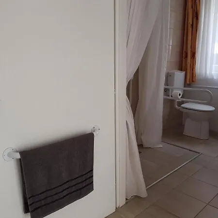 Crystal Es Susanne Panzio 4*
