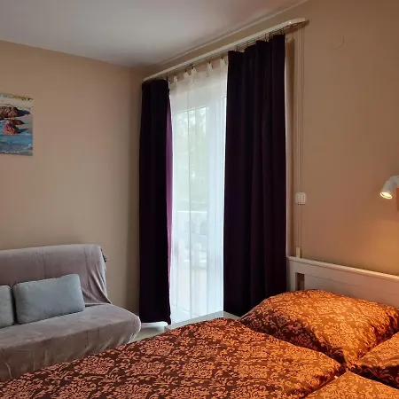 Crystal Es Susanne Panzio Bed & Breakfast