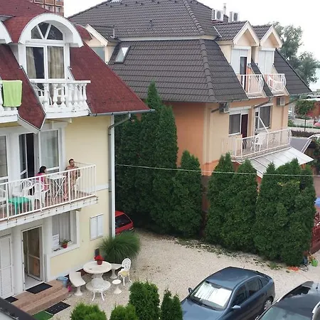 Bed and Breakfast Crystal Es Susanne Panzio Σίοφοκ