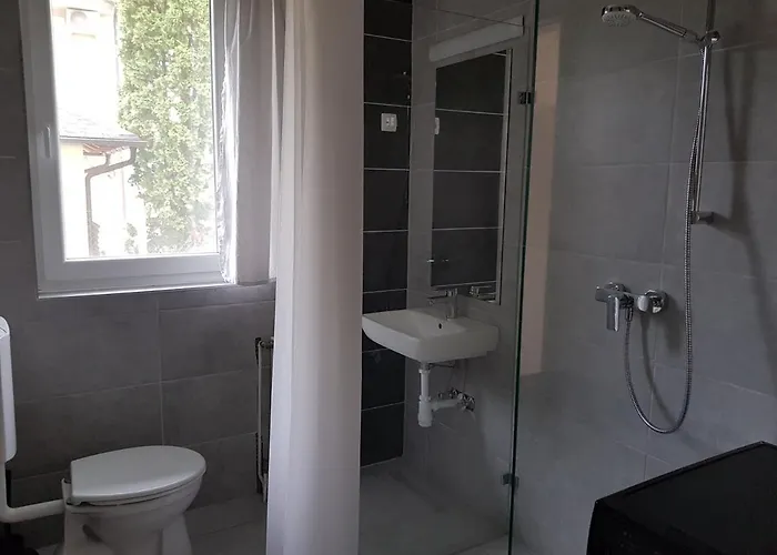 Crystal Es Susanne Panzio Bed & Breakfast 4*