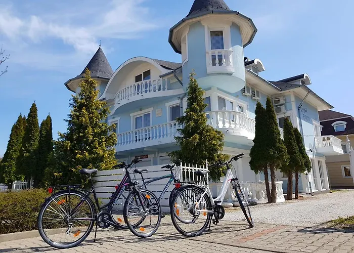 Crystal Es Susanne Panzio Siófok