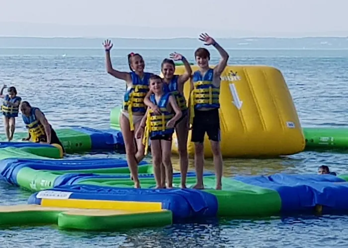 Crystal Es Susanne Panzio