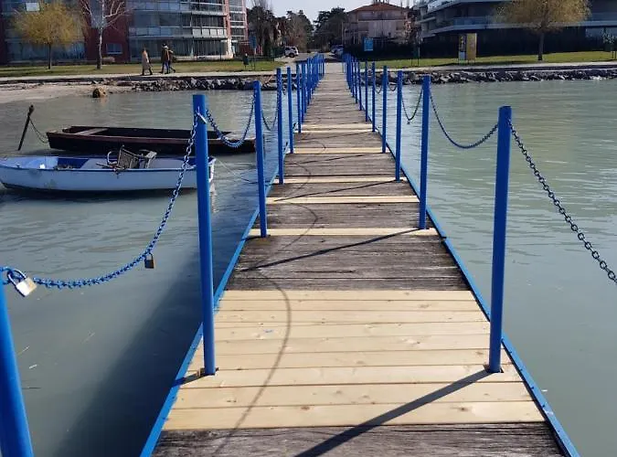 ベッド・アンド・ブレックファスト Crystal Es Susanne Panzio シオーフォク