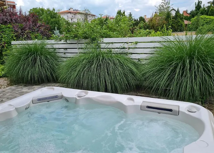 Bed & Breakfast Crystal Es Susanne Panzio Siófok