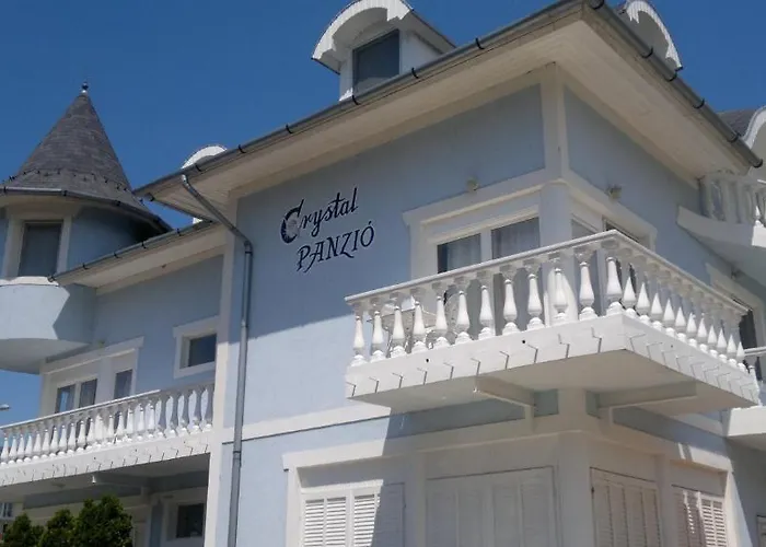 Crystal Es Susanne Panzio Bed & Breakfast