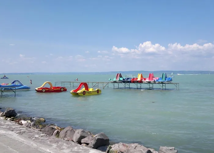 Crystal Es Susanne Panzio